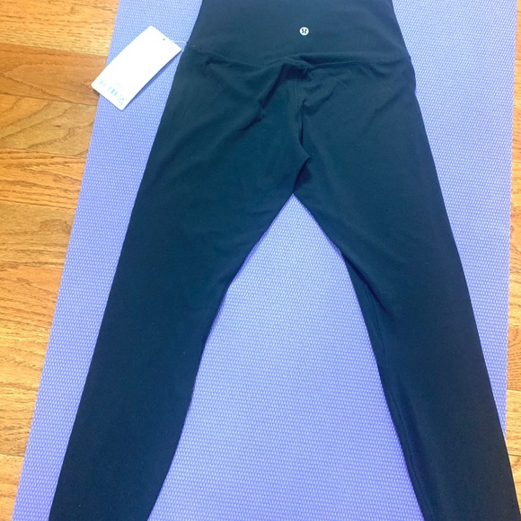 Lululemon Align sz 6 Black High Waist Leggings 25 - Picture 6 of 8